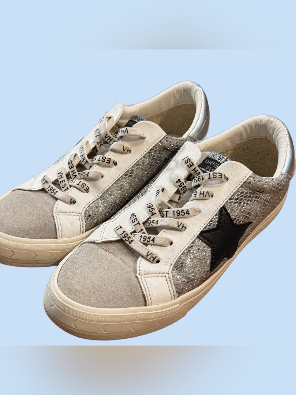 Vintage Havana Women’s Sneakers Size 7.5 Silver Glitter Black Star White Lace Up